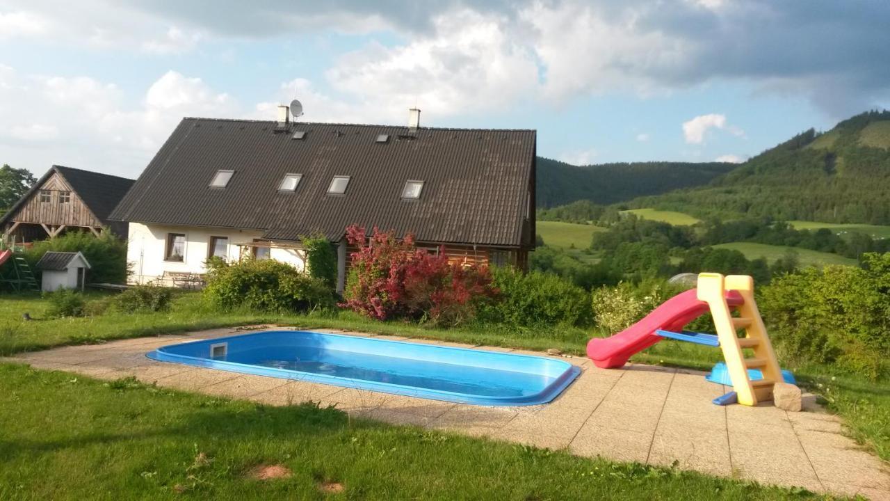 V Chaloupce Na Vrsku * Bernsdorf