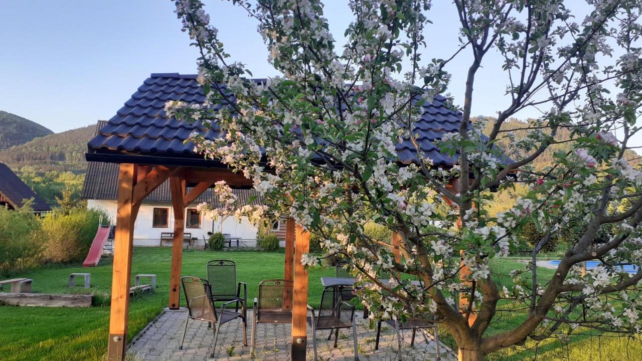 V Chaloupce Na Vrsku Apartament