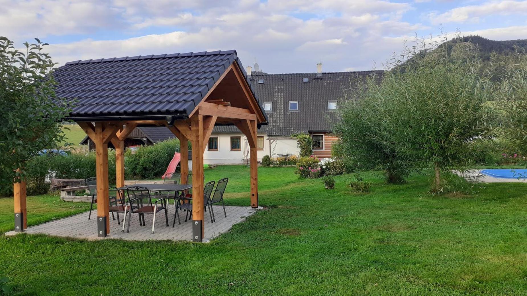 V Chaloupce Na Vrsku * Bernsdorf